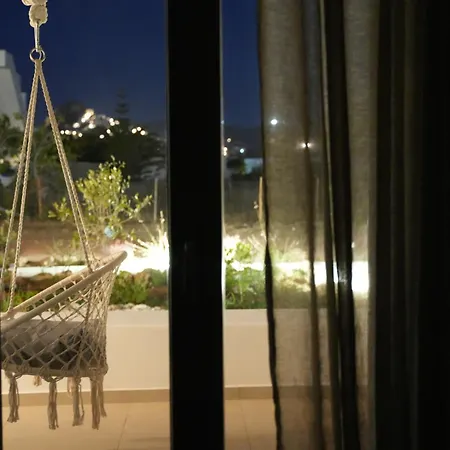 Pyrra Apartment Skyros