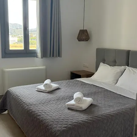 Pyrra Apartment *